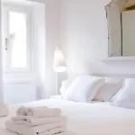 Di Punto In Bianco Home